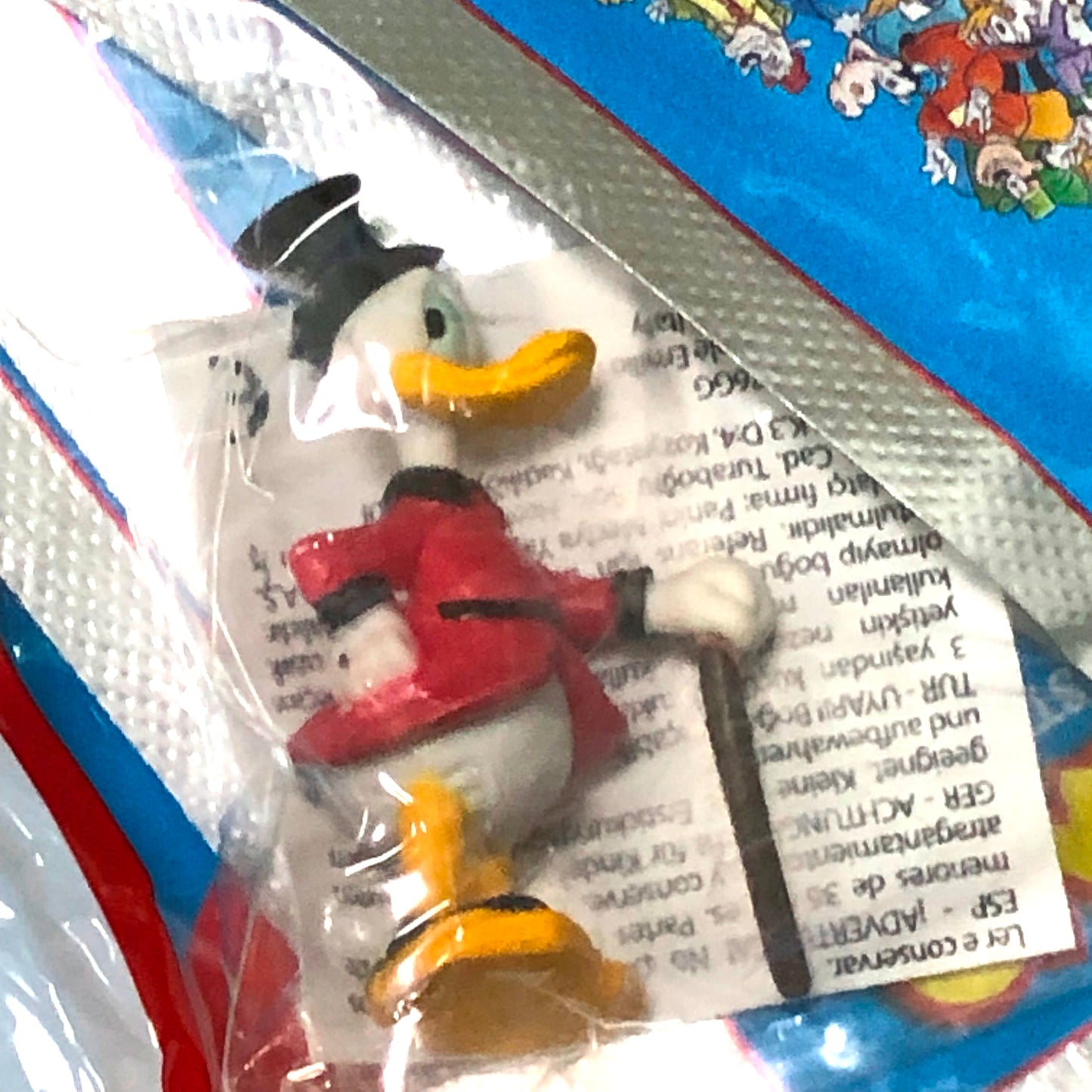 Starter Pack: Mickey Mouse Album + 3D Character + 10 Packs of Stickers "Stories of a Fantastic World" 2023