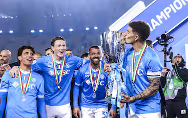 Journal - TuttoSport Tutto Sport du 18.06.2020 - Naples remporte la Coupe d'ITALIE
