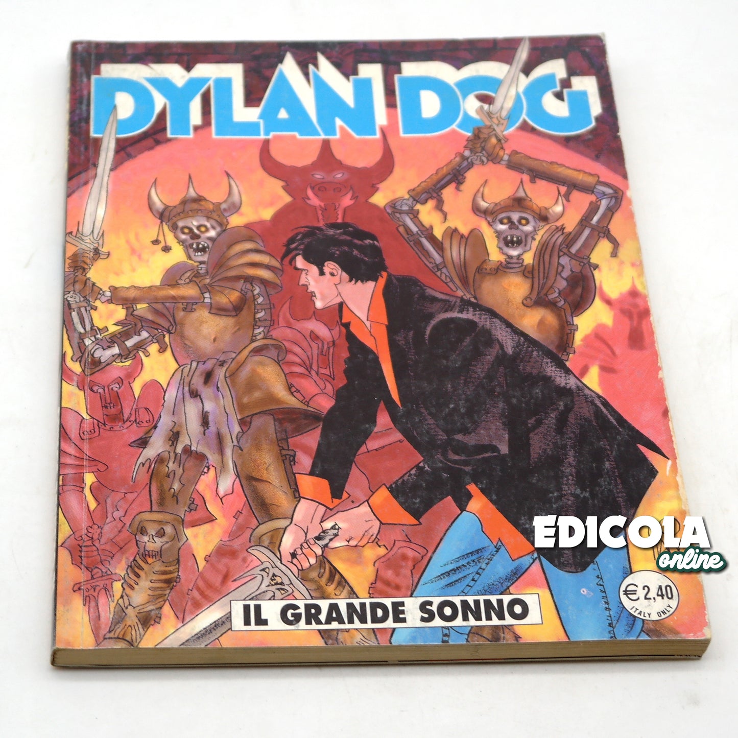 Lot original de 201 BD de Dylan Dog, première édition. Complétez votre collection !
