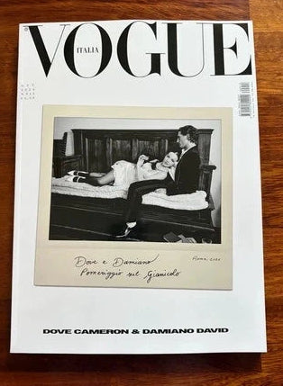 Spezielles VOGUE ITALIA Magazin-Cover, Sammlerstück, Monica Bellucci, Tim Burton