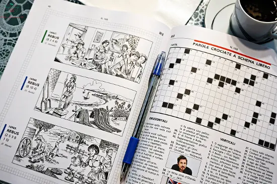 Vorrat an RÄTSELN und KREUZWÖRTERN - Zeitungskioskzeitschriften