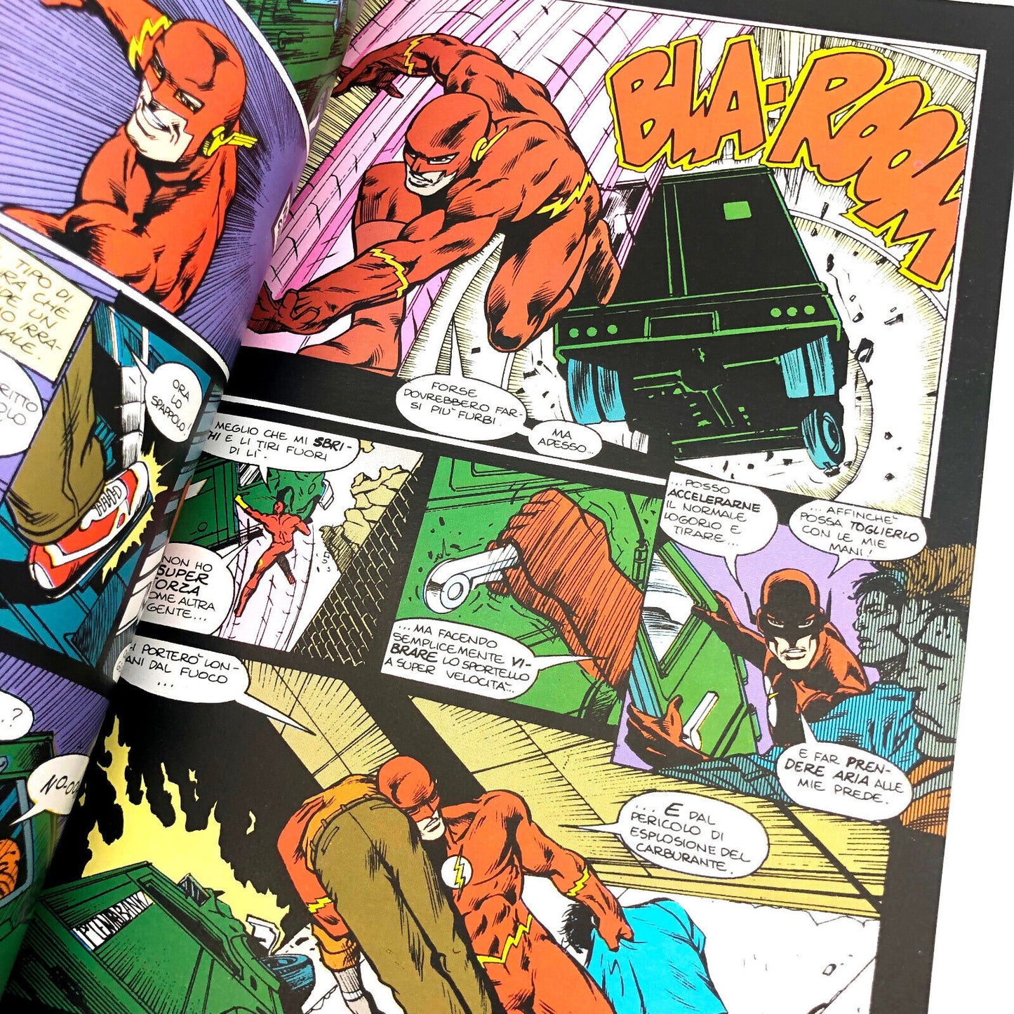 Comic auf Italienisch. Sehr seltenes TV-Special FLASH. Seltener angloamerikanischer Film DC aus dem Jahr 1992