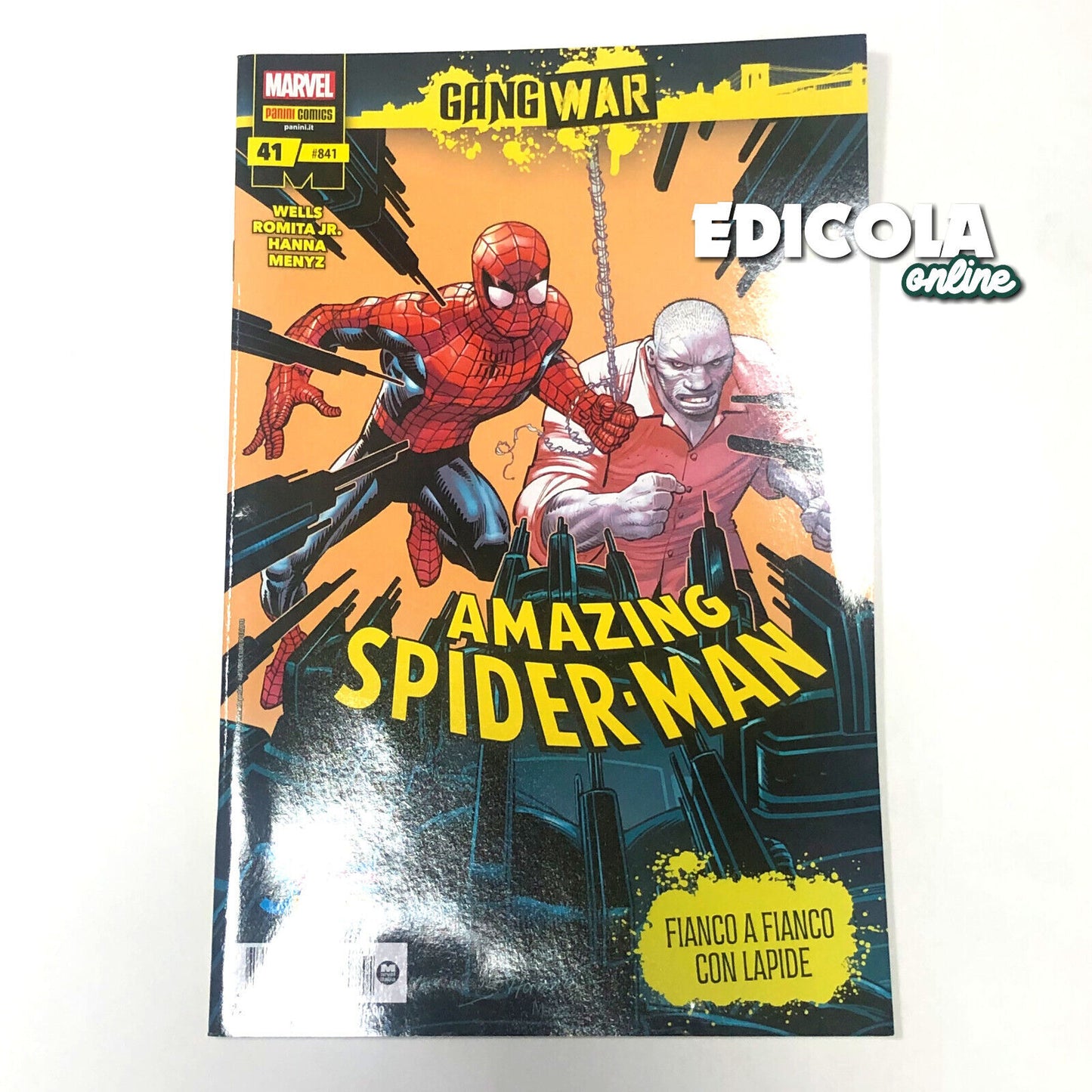 Set 4 Fumetti Spider-man Ultimate 1 Variant PVC Marco Checchetto + Comicon 2024