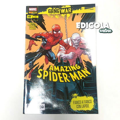 Set 4 Fumetti Spider-man Ultimate 1 Variant PVC Marco Checchetto + Comicon 2024