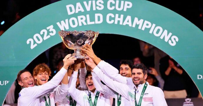 Zeitung Corriere Gazzetta dello Sport alle Davis Cup BAGNAIA SINNER ITALIA