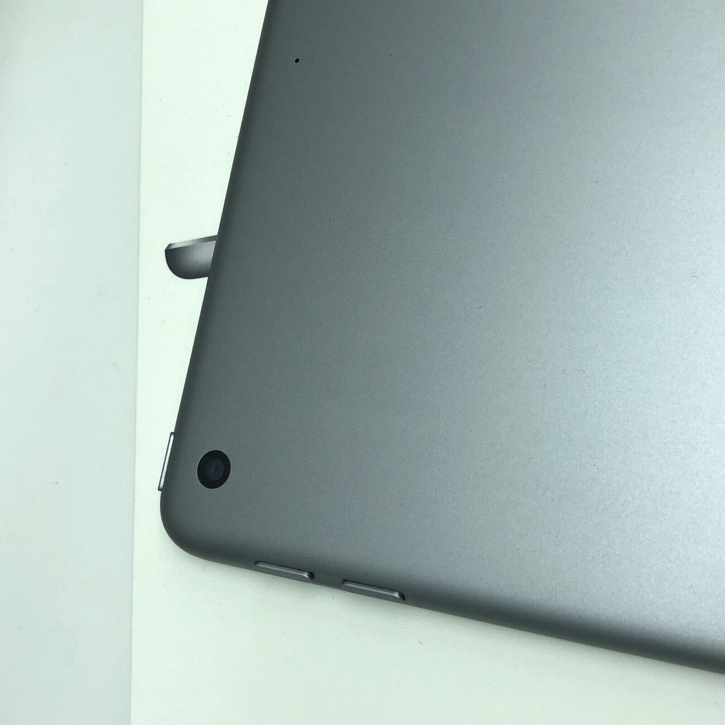 Tablet Apple iPad 5  Ricondizionato Display 9.7" pollici 32GB Grigio wifi