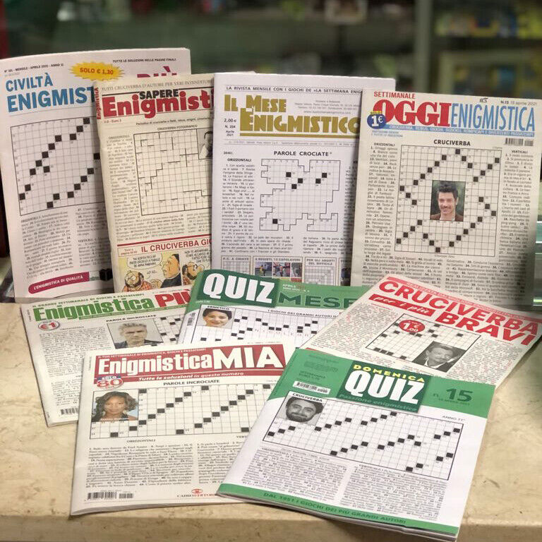Vorrat an RÄTSELN und KREUZWÖRTERN - Zeitungskioskzeitschriften