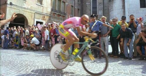 ROSA Radtrikot 82. Giro d'Italia 1999 Vintage Marco Pantani + Sportweek