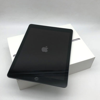 Apple iPad 6 Tablette Reconditionnée Écran 9,7 pouces 128 Go Gris 6ème WiFi