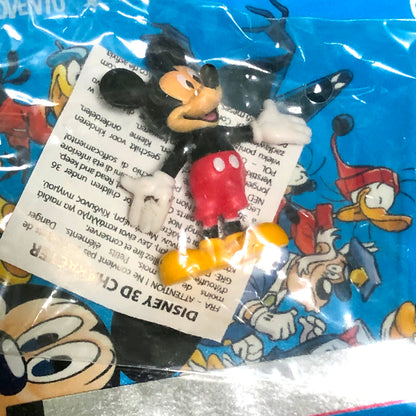 Starter Pack : Album  di Topolino + Personaggio 3D + 10 Bustine di figurine "Storie di un mondo fantastico"  2023