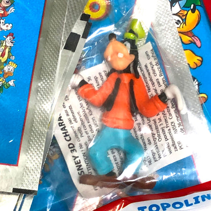 Starter Pack : Album  di Topolino + Personaggio 3D + 10 Bustine di figurine "Storie di un mondo fantastico"  2023