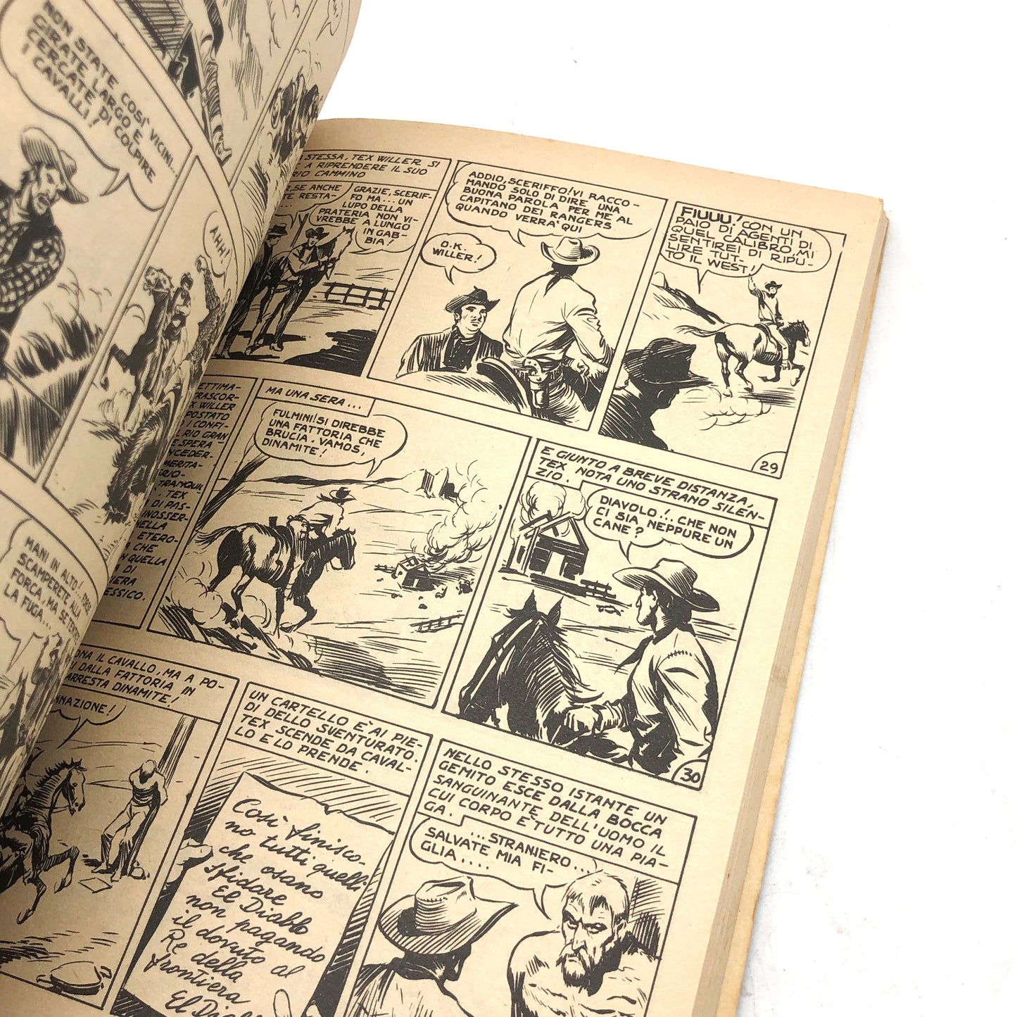 Fumetto Tex Willer numero n. 1 LA MANO ROSSA Originale £ 350 Lire 1964 Aut 2926 (Difetto sul retro)