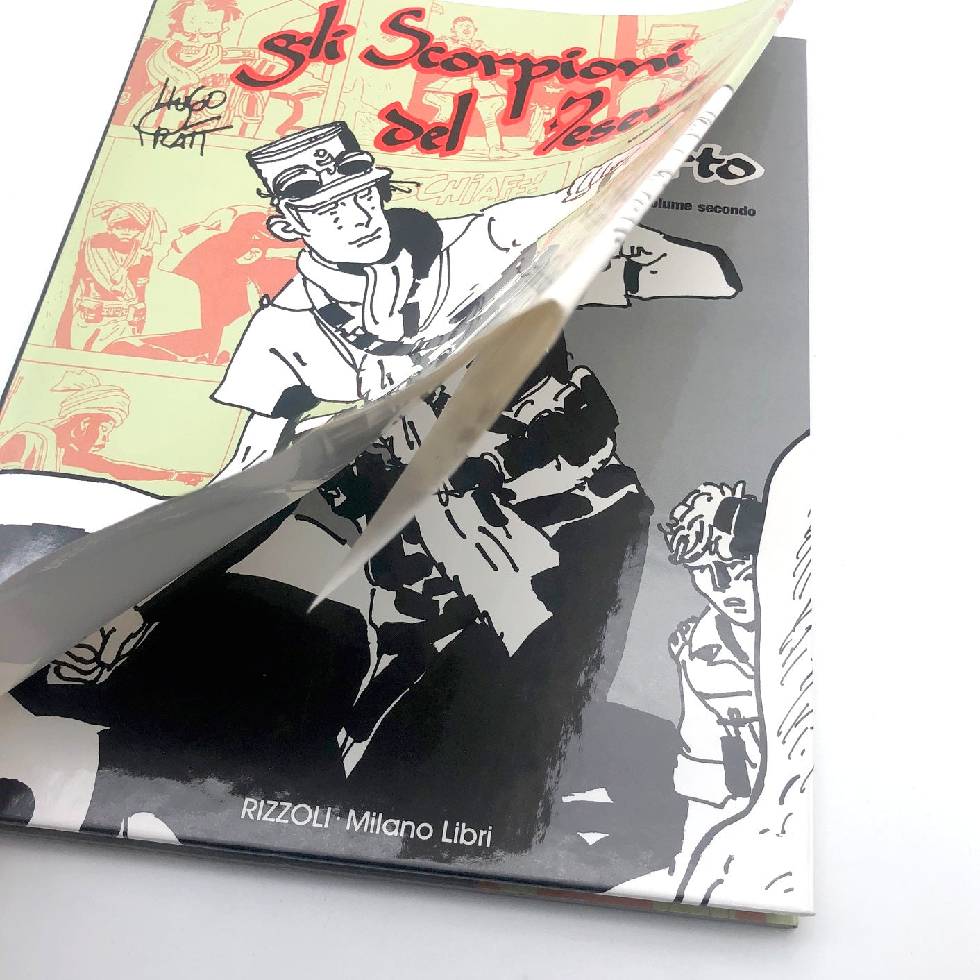 Bande dessinée reliée - Les Scorpions du désert (tome 2) - Hugo Pratt