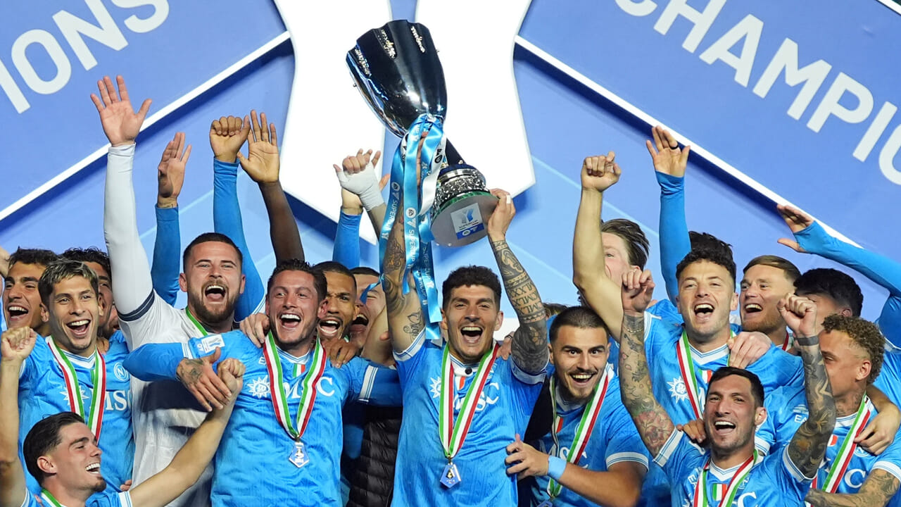 Journal - TuttoSport Tutto Sport du 18.06.2020 - Naples remporte la Coupe d'ITALIE