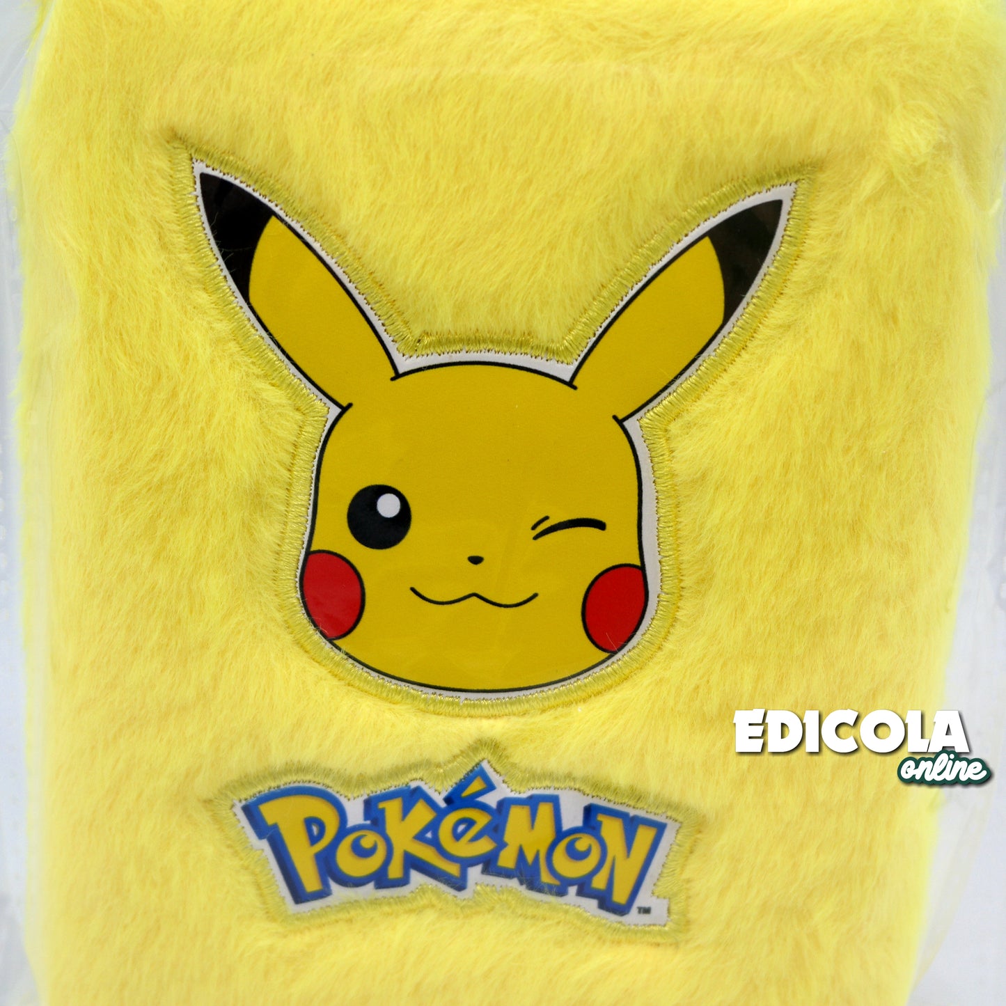 Journal Pokémon avec couverture en peluche