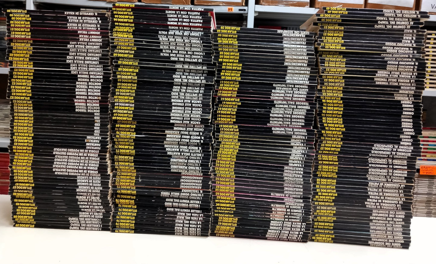 Lotto Stock di Fumetti DYLAN DOG - Scegli la tua Sequenza Completa