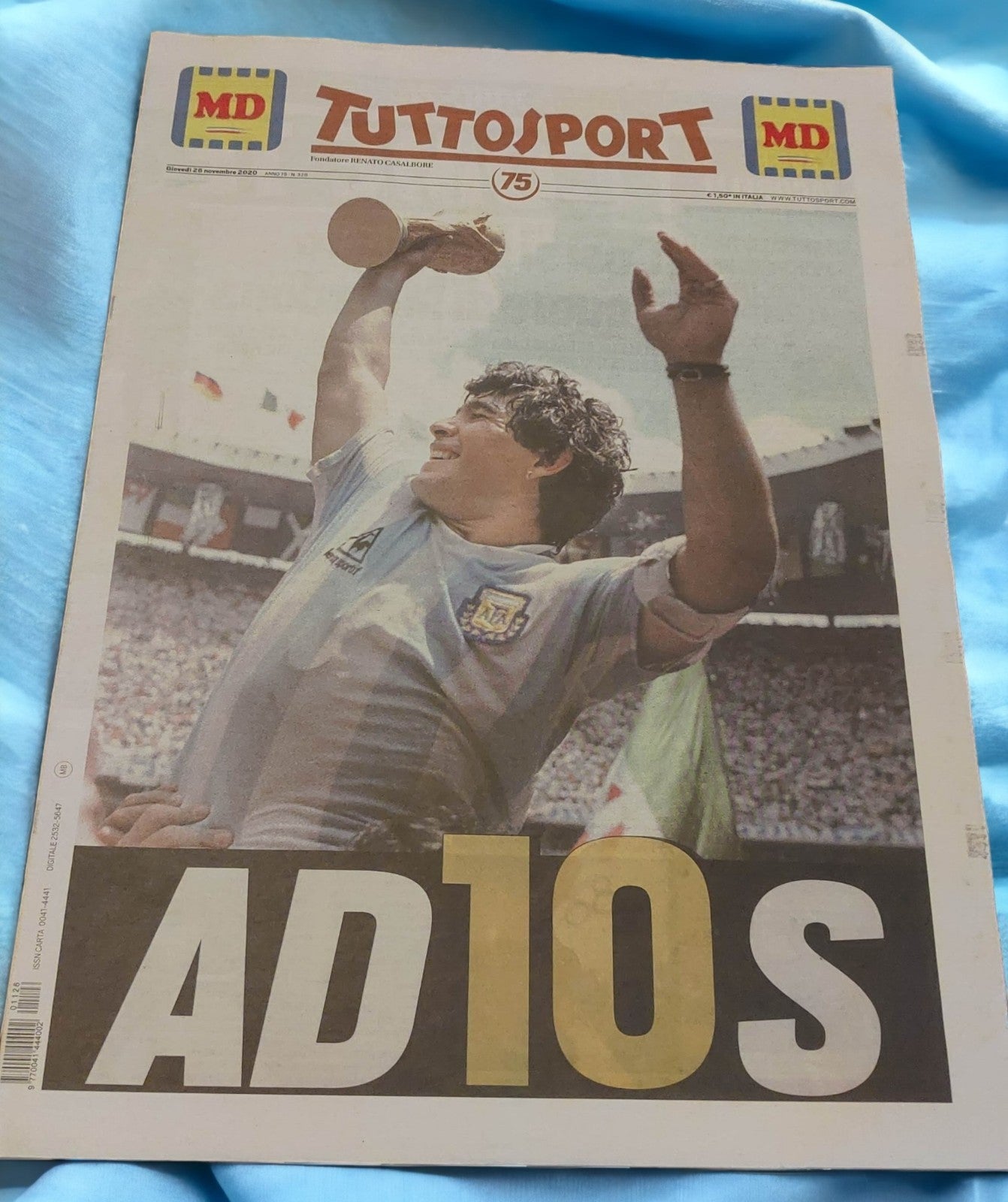 Giornale Tutto Sport del 26.11 AD10S Morte di Diego Armando MARADONA 1960-2020 (TuttoSport)